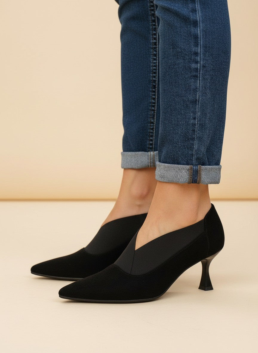 Willow — Classic Pointed Toe Pumps for Women with V Cut Front (2), Fashions Galleries